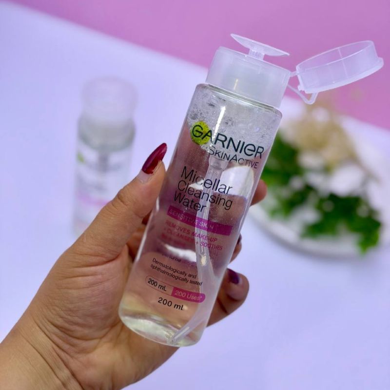 Garnier-micellar-water-200ml-sensitive-skin میسلار واتر جادویی گارنیر Garnier-micellar-water-200ml-sensitive-skin