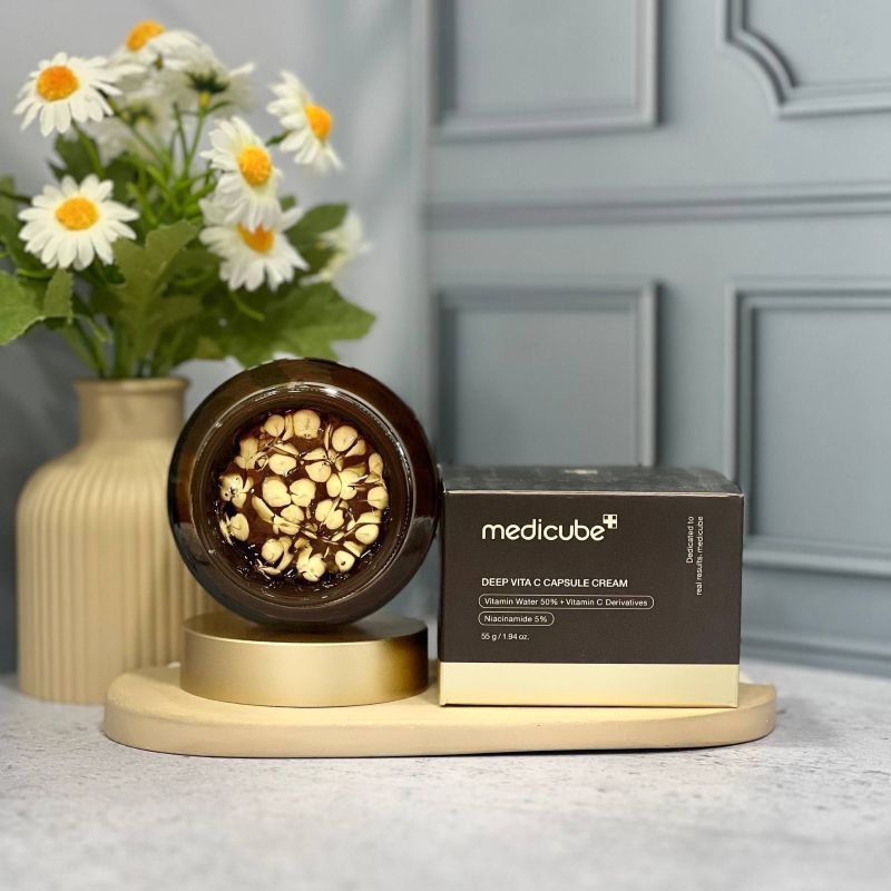 medicube cream کرم کپسولی ویتامین C مدی کیوب فیت با ما